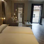 Turisticos Y Vella By Bossh! Apartment *