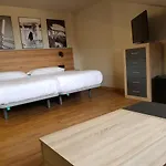 Turisticos Y Vella By Bossh! Apartment