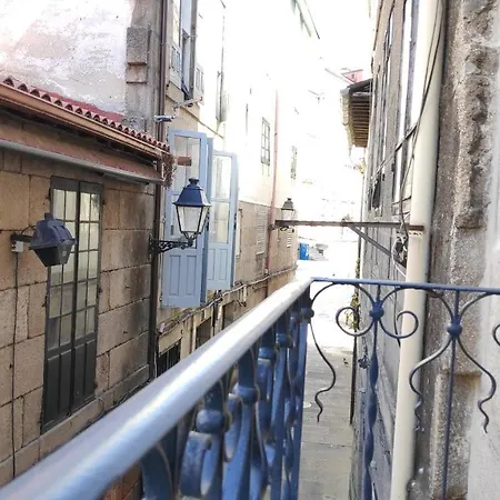 Turisticos Y Vella By Bossh! 오렌세